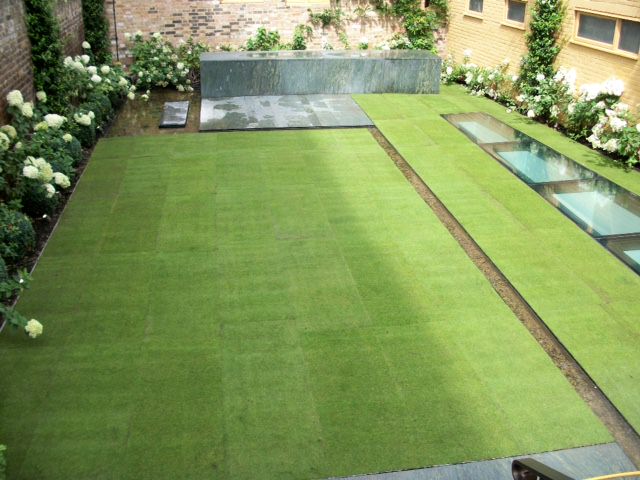 Rolawn Medallion Turf >> Rolawn Medallion Turf - The London Lawn Turf Company Rolawn Medallion Turf >> Rolawn Medallion Turf - The London Lawn Turf Company